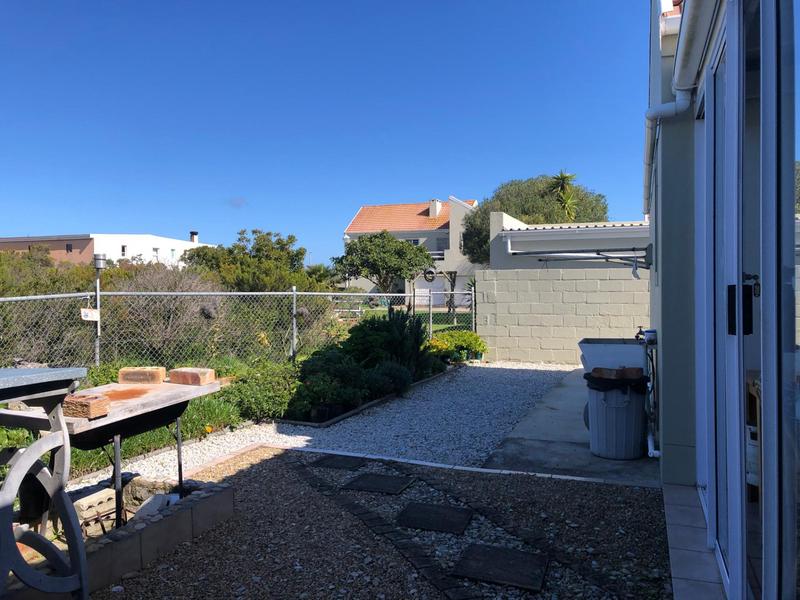 3 Bedroom Property for Sale in Franskraal Western Cape